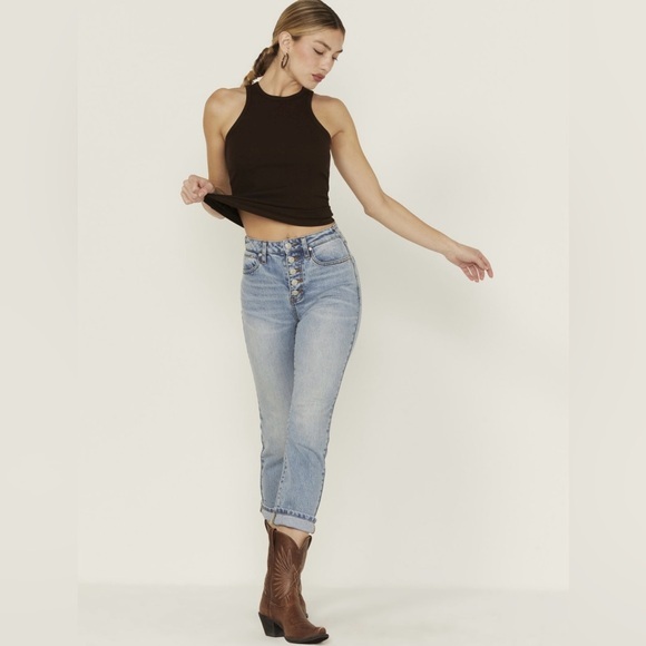 cleo + wolf Denim - Cleo + Wolf Slim Straight Denim Jeans